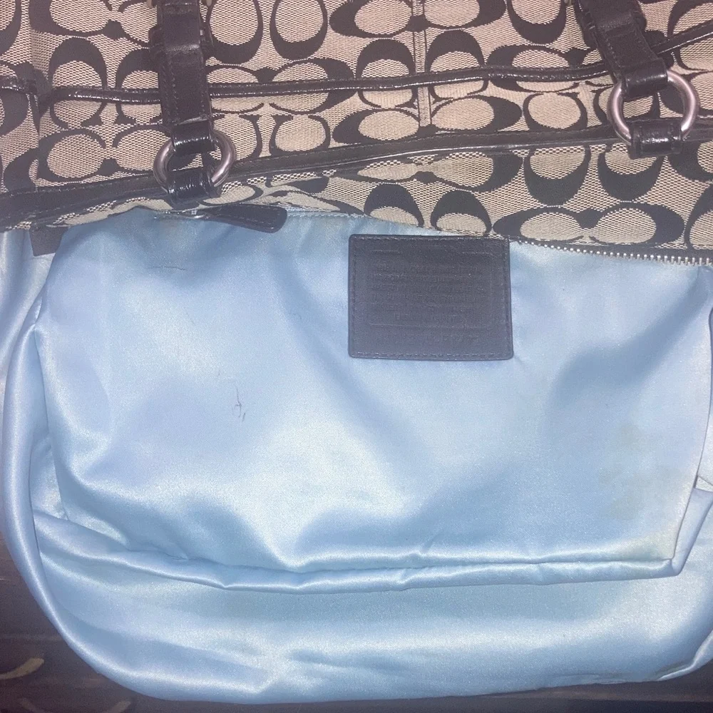 Vintage Authentic Coach Signature Medium Tote Black and White 2012 - Picture 11 of 16